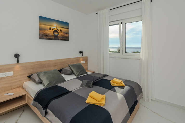 Bedroom 3, Apartments Fil Cosic, Vir