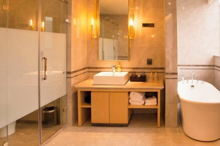 Bathroom 4, Ya Le Xuan Hotel, Suining