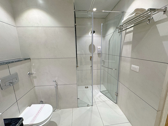 Bathroom 4, The Orion Elite, Delhi