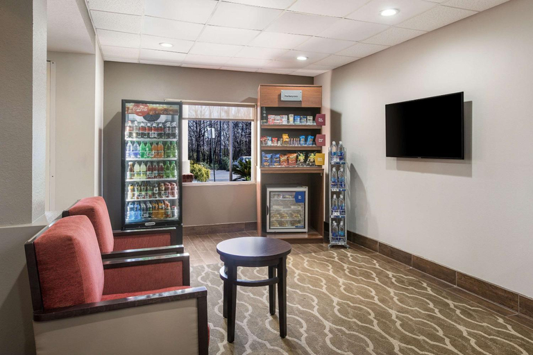 Others 5, Comfort Suites Forsyth near I-75, Monroe