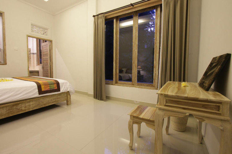 Bedroom 9