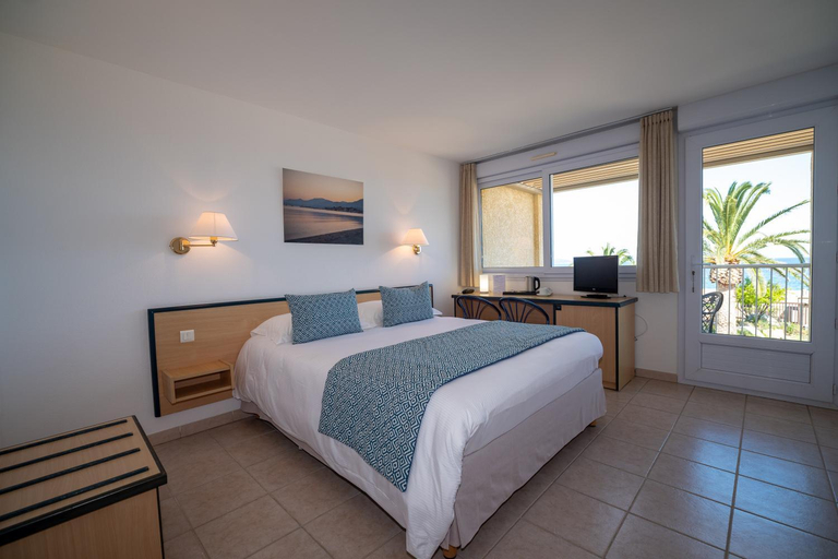 Bedroom 2, Hôtel Les Galets, Haute-Corse