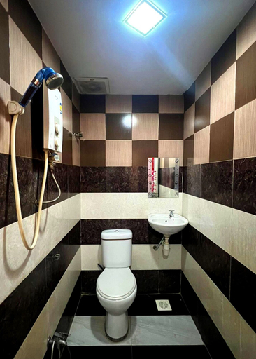 Bathroom 3, Bukit Beruntung Business Hotel, Hulu Selangor