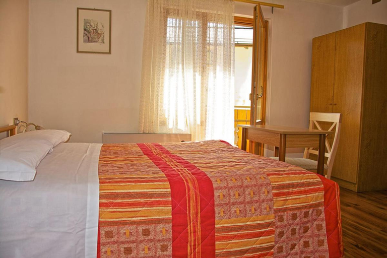 Others 4, Albergo Ristorante Iris, Belluno