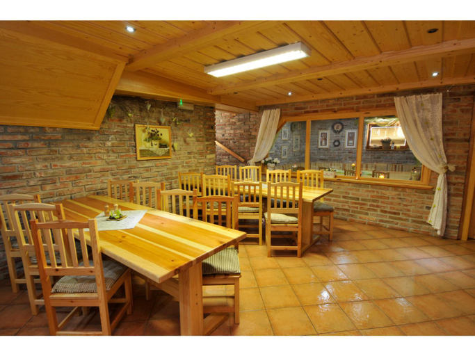 Food & Drinks 5, Rodinny resort UKO, Jablonec nad Nisou