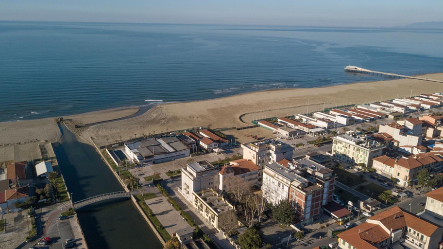 Libeccio, Lucca