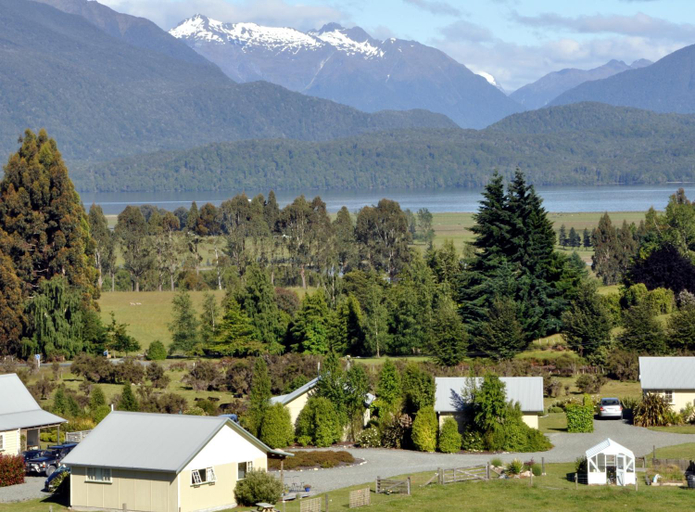 Others 4, Blue Thistle Cottages, Southland