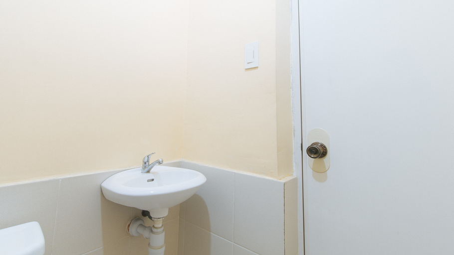 Bathroom 5