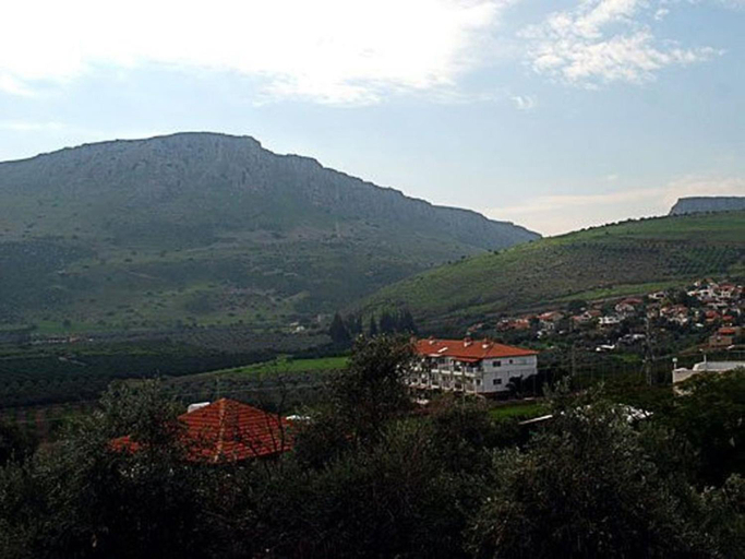 Others 4, Lea's - Spirit of the Galilee