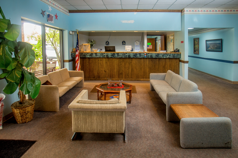 Public Area, Lafayette Motel, Marshall