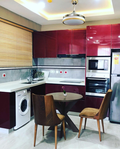 Others 5, UDA APARTMENT, Accra