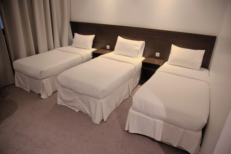 Bedroom 3, cent.hotl, Makkah