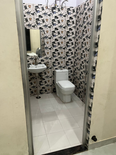 Bathroom 4, Hotel R.R. Palace By GRB, Jaipur