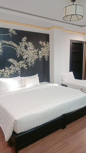 Bedroom 16