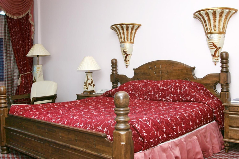Bedroom 3, Imperial Resort Beach Hotel, Entebbe