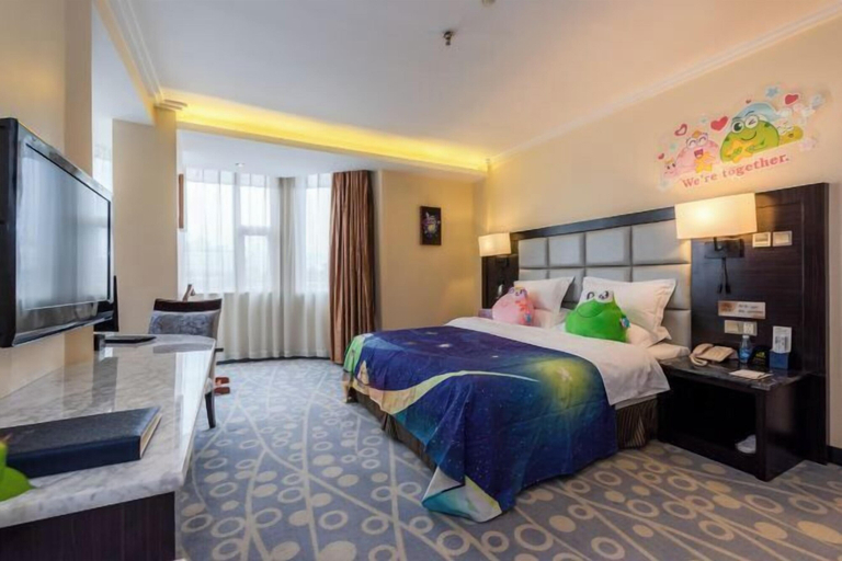 Bedroom 3, Jinguan Hotel, Qiandongnan Miao and Dong