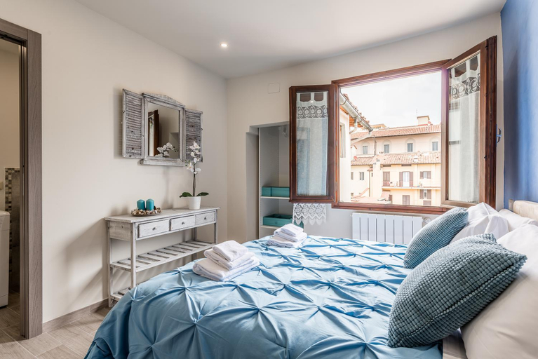 Dreamy Guelfa by Mmega, Florence