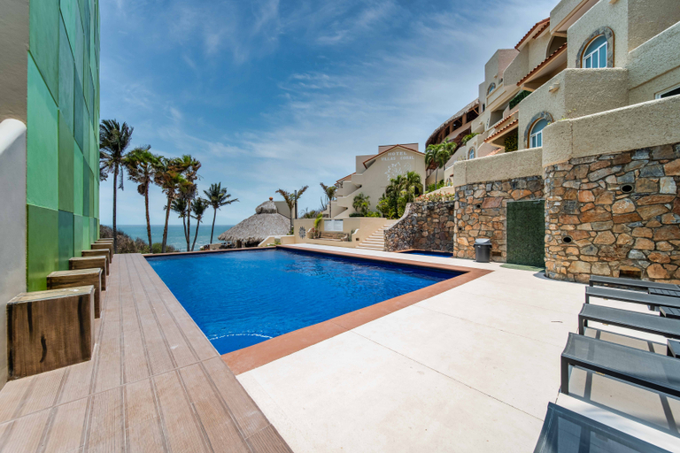 Sport & Beauty 2, Villas Coral Huatulco, Dist. Pochutla