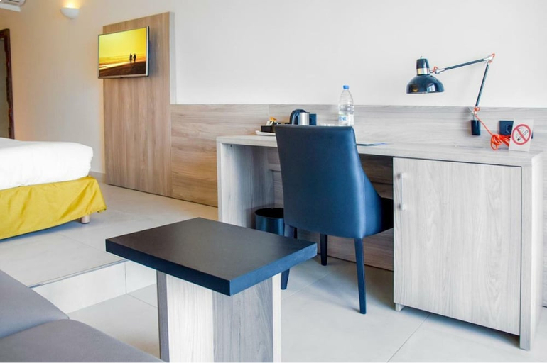 Bedroom 3, Le Lagon, Dakar