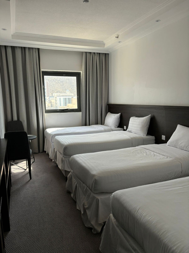 Bedroom 5, cent.hotl, Makkah