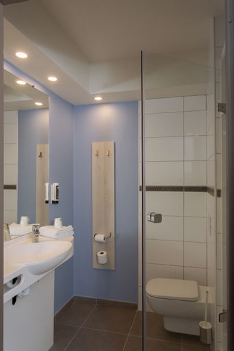 Bathroom 4