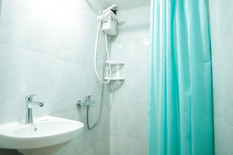 Bathroom 3, Yogi-Homestay