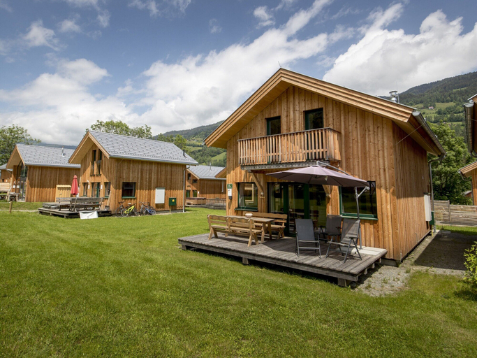 Others 4, Beautiful chalet with hot tub, Murau