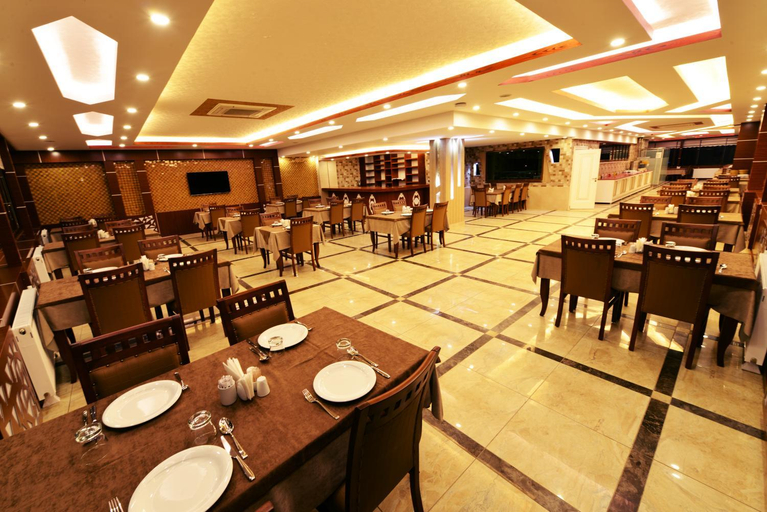 Food & Drinks 5, Atlıhanpark Hotel, Merkez