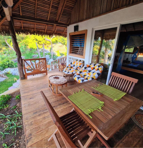 Others 5, Coconut Lodge, Diana