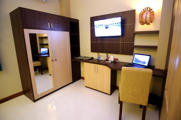 Others 4, d'Madinah Residence@Gentan, Sukoharjo