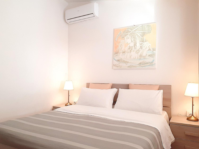 Bedroom 2, The Terrace, La Spezia