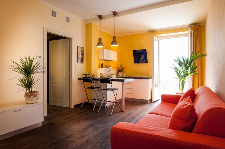 Others 5, Arc en Ciel Appartments, Asti