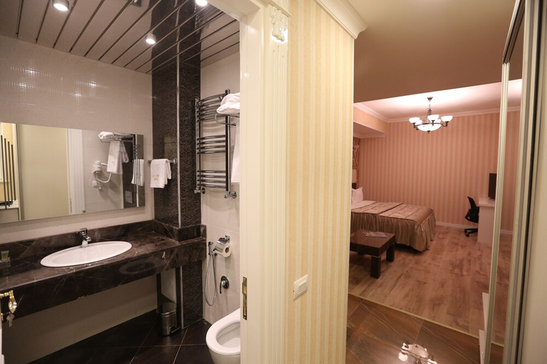 Bathroom 3, Old Street Boutique Hotel Baku, Baku
