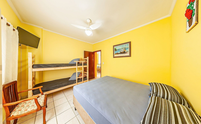 Bedroom 3, Apto em Mongaguá Prédio frente mar, Mongaguá