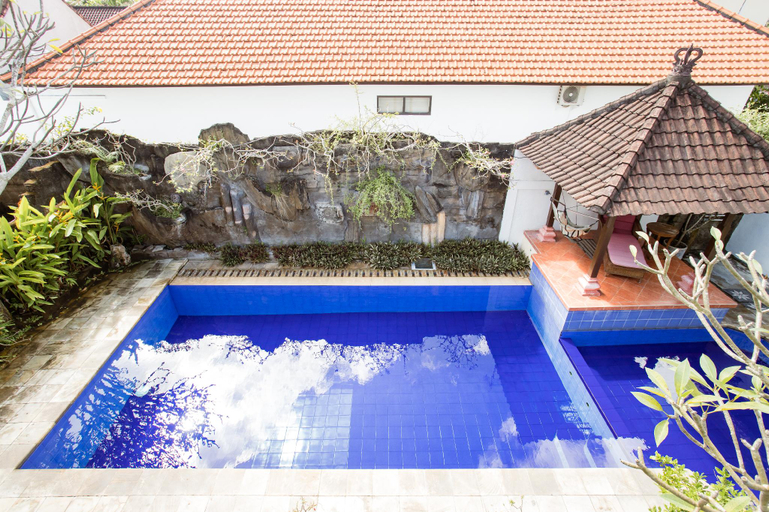 Swimming pool 4, Rumah Akira Seminyak, Badung