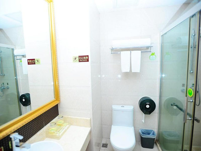 Bathroom 3, Vienna Hotel Shenzhen Longhua Qinghu Road Branch, Shenzhen