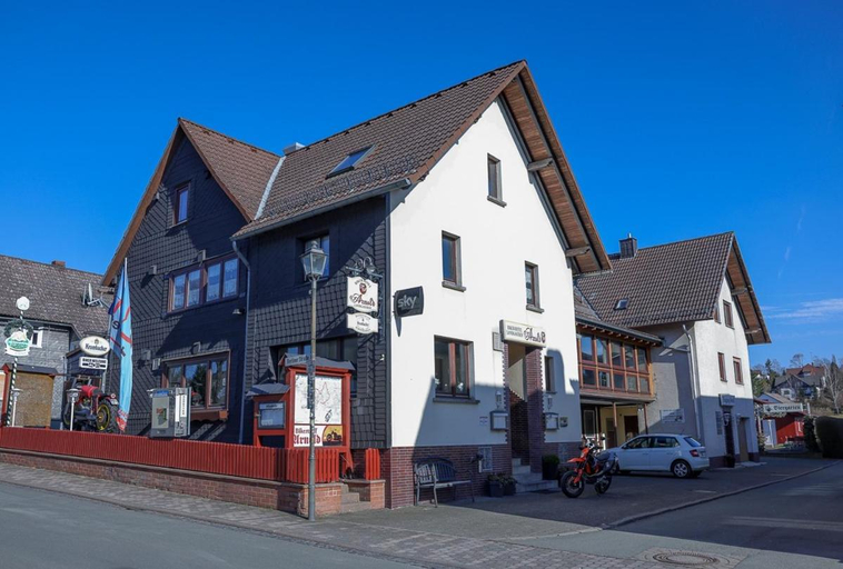 Exterior & Views 1, Landgasthof-Bikerhotel Arnold, Waldeck-Frankenberg