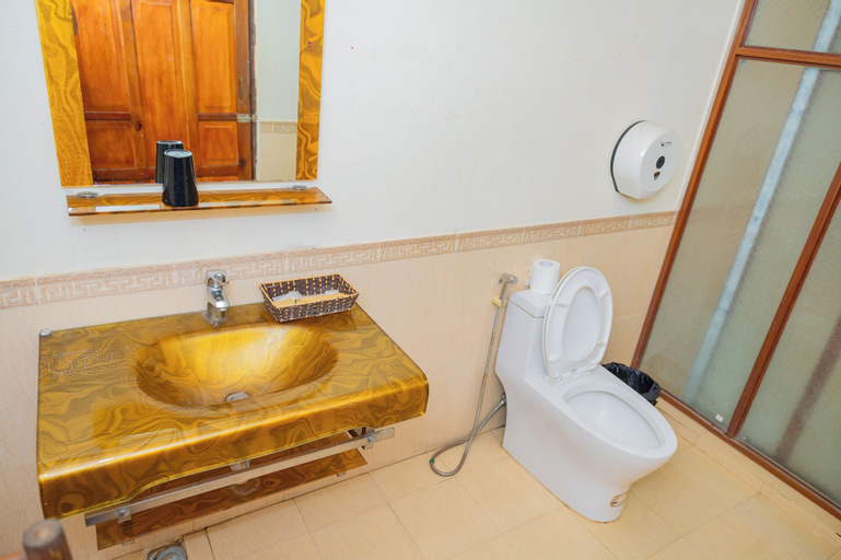 Bathroom 1