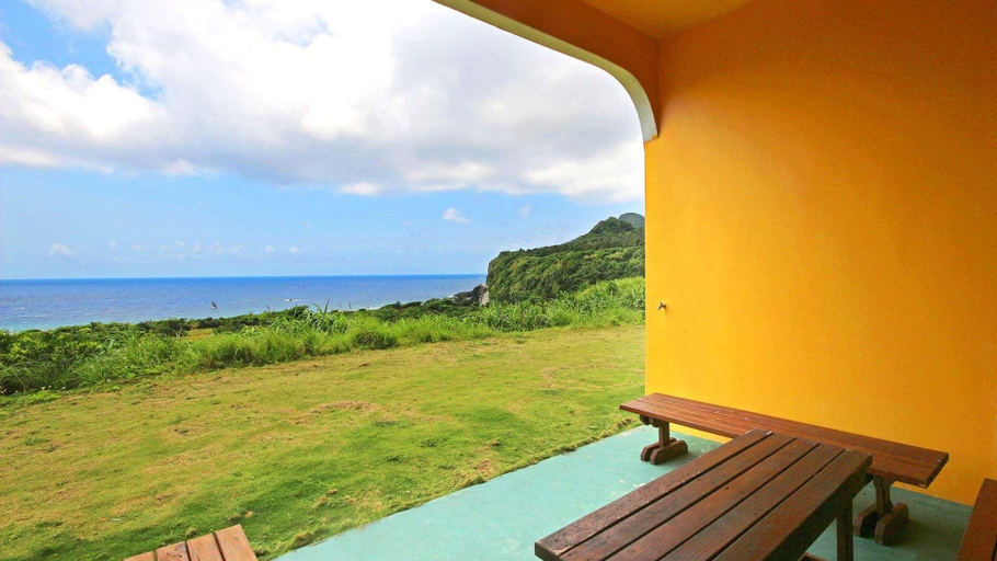 Public Area, White Sand Beach 32, Taitung