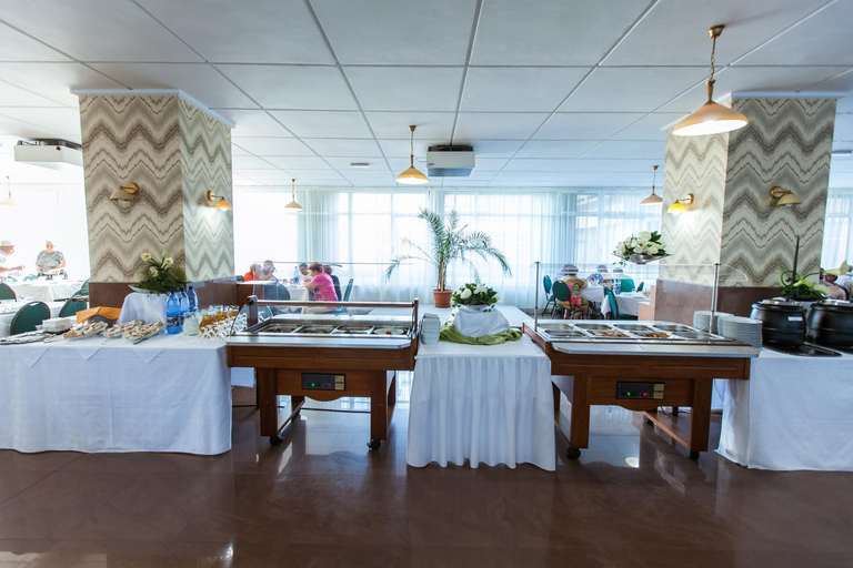 Food & Drinks 5, Hotel Poienita, Sanmartin