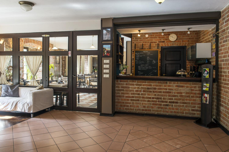Public Area 2, Centrum Turystyki Niekonwencjonalnej, Ząbkowice