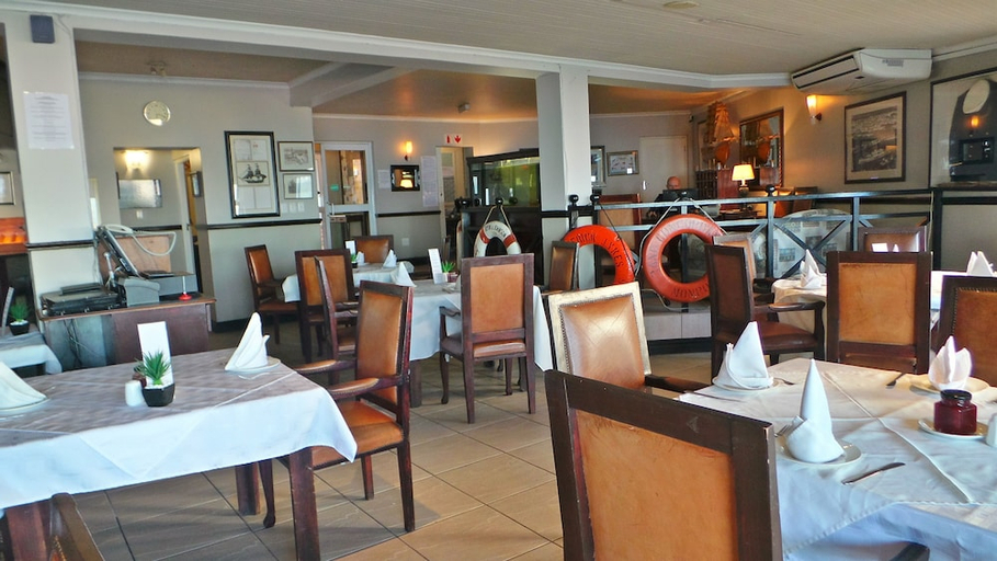 Food & Drinks 5, The Chapman Hotel & Conference Centre, Nelson Mandela Bay