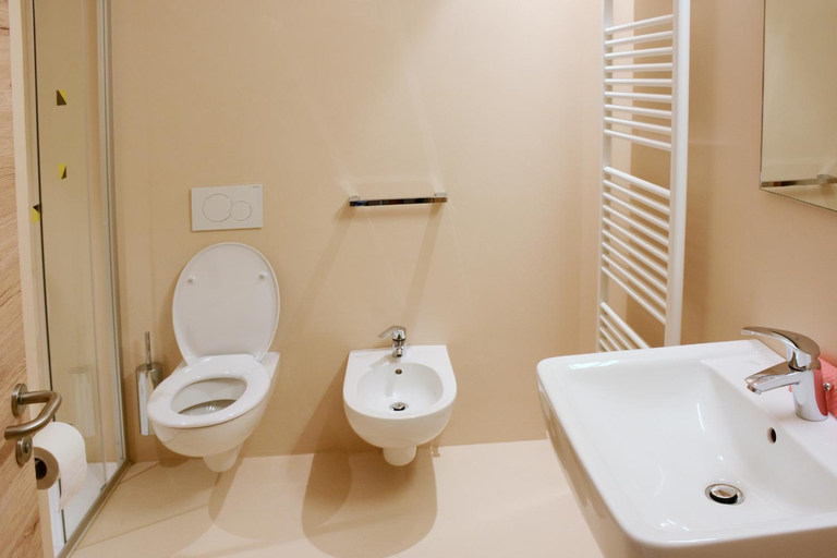 Bathroom, Casa Baldelli, Bolzano