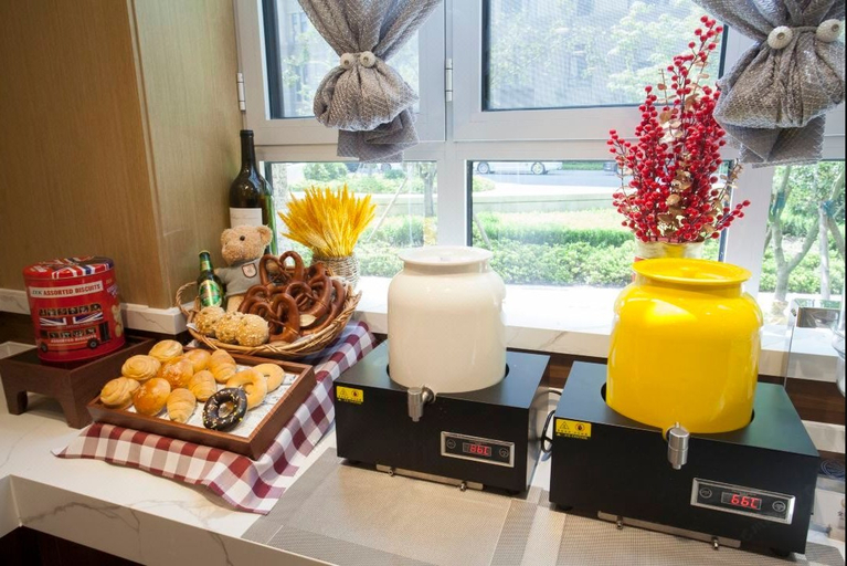Food & Drinks 4, Qingdao Joyfall Hotel, Qingdao