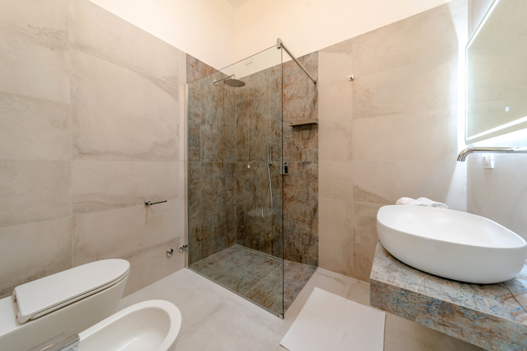 Bathroom 3, Sarmenti Agri Resort, Lecce