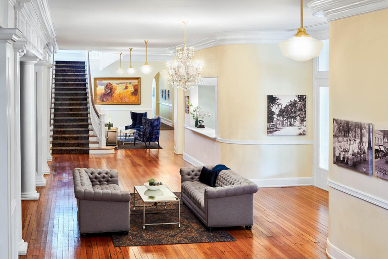 Public Area 2, Inn at Carnall Hall, Washington