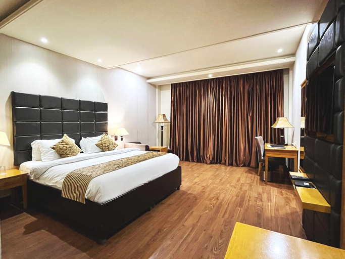 Bedroom 5, Regenta Shyam Resort, Agra