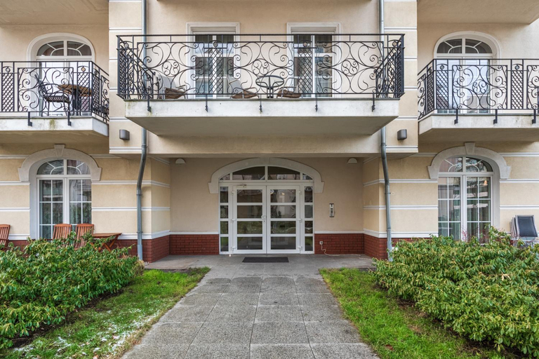 Others 4, Apartamenty Trzy Korony blisko Plazy by Noclegi Renters, Świnoujście