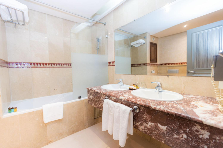 Bathroom 3, Prince de Paris, Casablanca