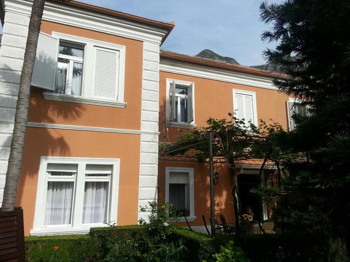 Others 2, Apartments Vojin
